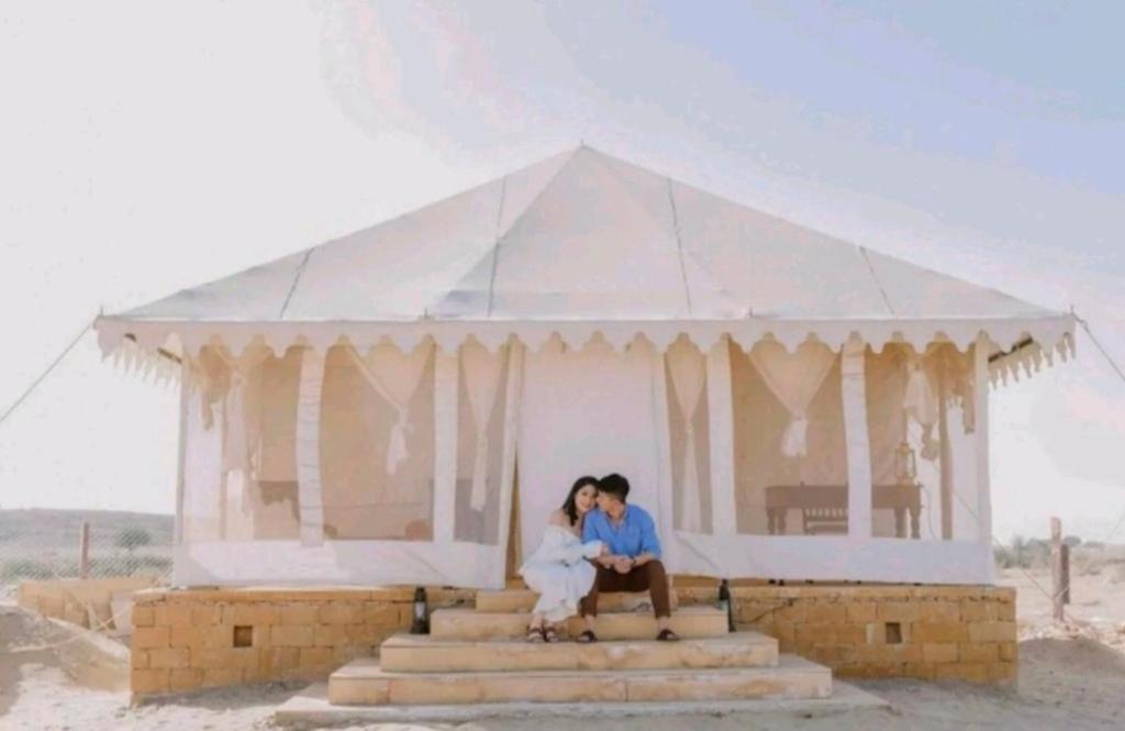 Golden Sandstone Hotel Desert Safari Camp Jaisalmer Extérieur photo