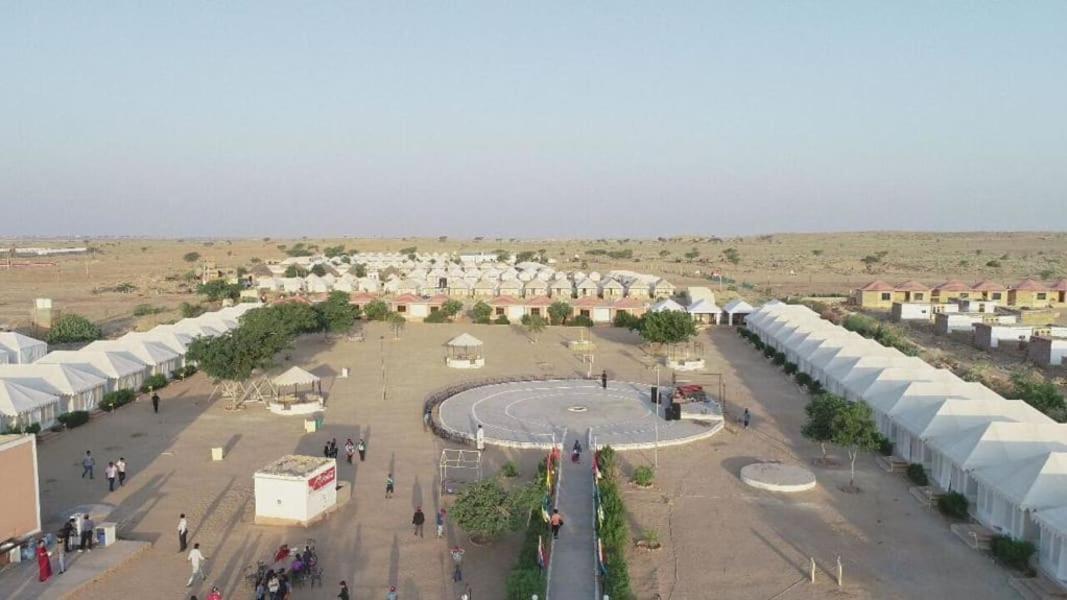 Golden Sandstone Hotel Desert Safari Camp Jaisalmer Extérieur photo