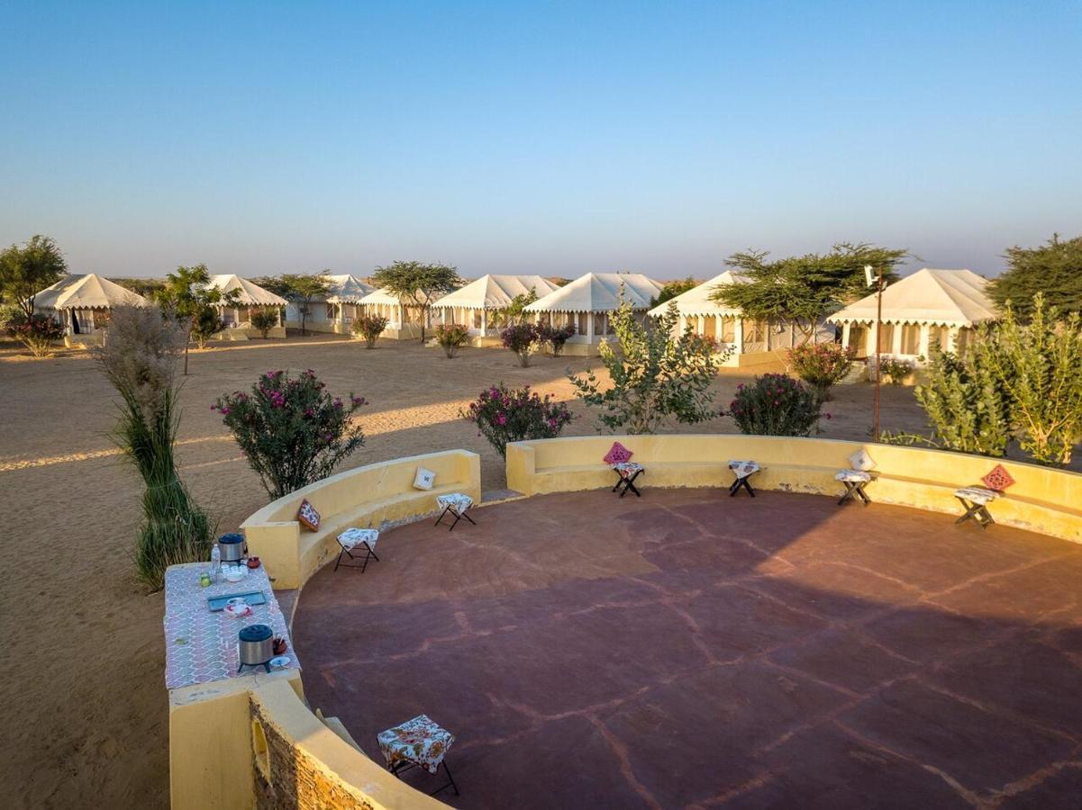 Golden Sandstone Hotel Desert Safari Camp Jaisalmer Extérieur photo