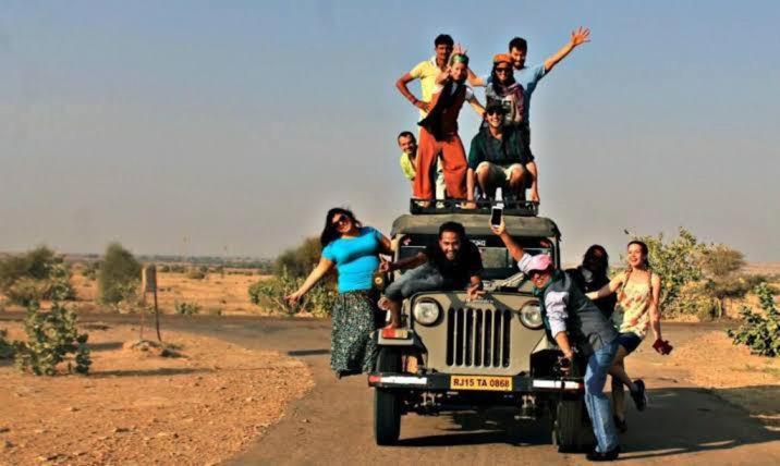 Golden Sandstone Hotel Desert Safari Camp Jaisalmer Extérieur photo